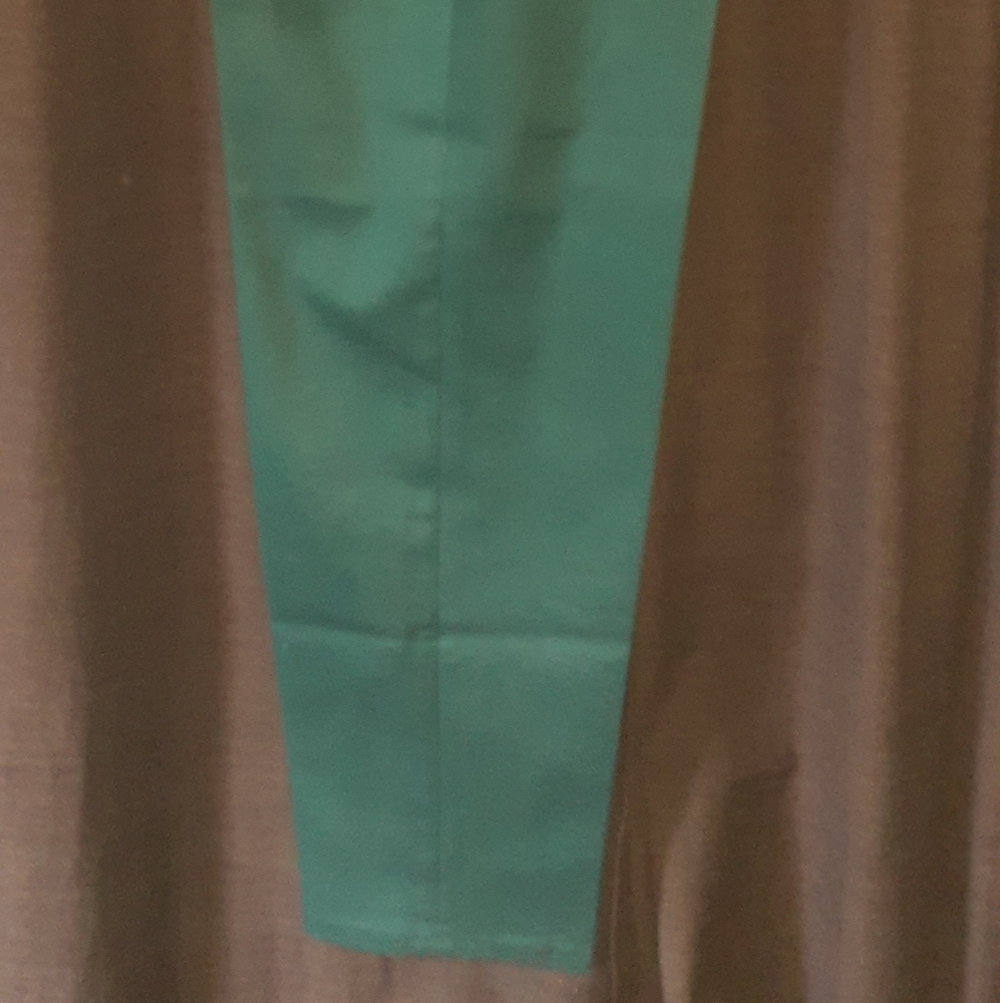 Chic - Picture 2 of 4